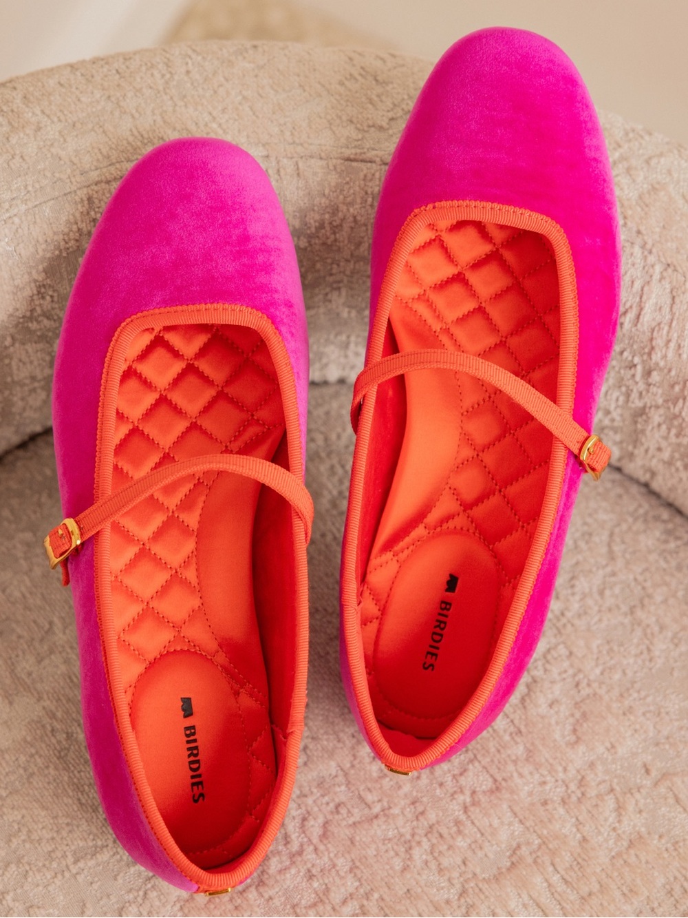 Birdies Hummingbird Mary Jane Flat
Velvet Hot Pink Size 7.5